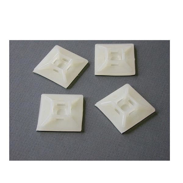 StarTech.com StarTech.com NYLON CABLE TIE MOUNTS - PKG OF 100 3310246