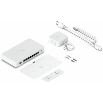 UBIQUITI NETWORKS UBIQUITI NETWORKS Compact PoE+ switch with (1) 10 GbE 6758940